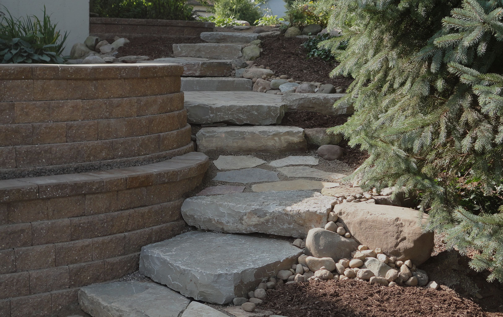 Stone & Concrete Hardscapes